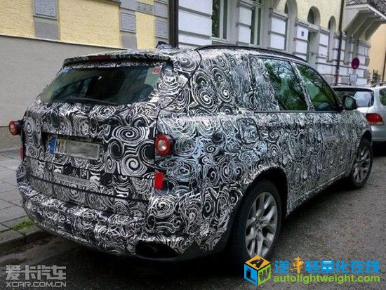 宝马X7 谍照