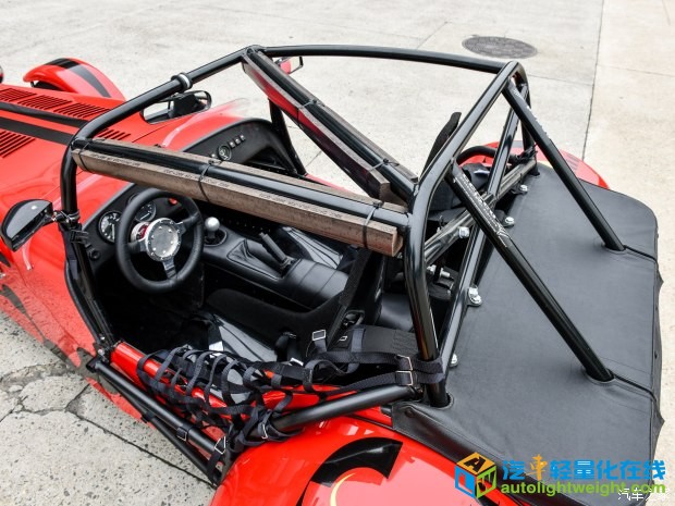 Caterham Seven 2016款 270