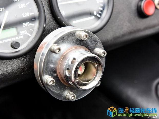 Caterham Seven 2016款 270