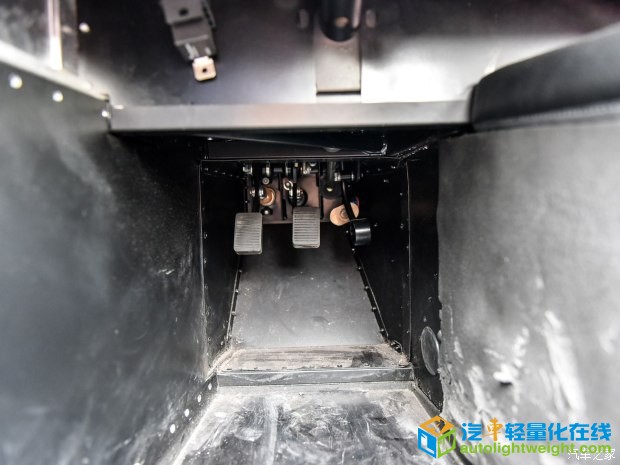 Caterham Seven 2016款 270