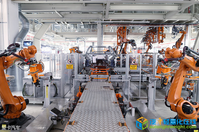 奥迪A8车身工厂