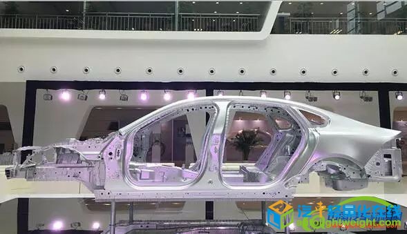 轻量化、定制化领先，奇瑞捷豹路虎有何技术秘诀？