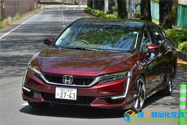 本田Clarity采用德国朗盛GFRTP材料 轻量化水平达50%