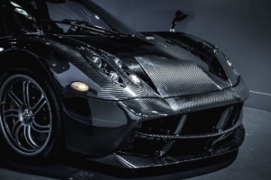 碳纤维轻量化新能源汽车的现状与应用前景