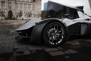 高端赛车BAC Mono 中的定制零件与轻量化元素