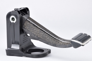 未来汽车用轻量化高科技热塑性塑料